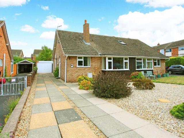 2 bedroom semi detached bungalow for sale