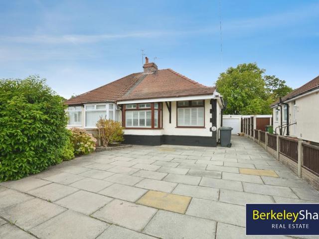 2 bedroom semi detached bungalow for sale