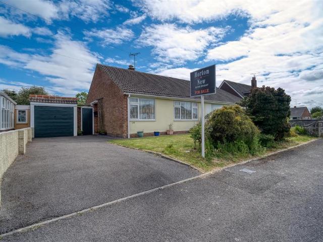 2 bedroom semi detached bungalow for sale