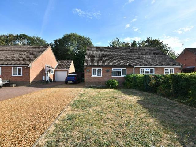 2 bedroom semi detached bungalow for sale