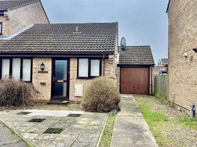 2 bedroom semi detached bungalow for sale