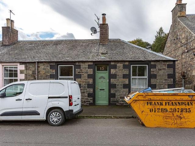 2 bedroom semi detached bungalow for sale