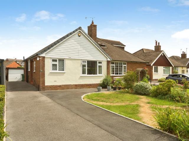 2 bedroom semi detached bungalow for sale
