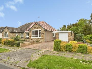 2 bedroom semi detached bungalow for sale