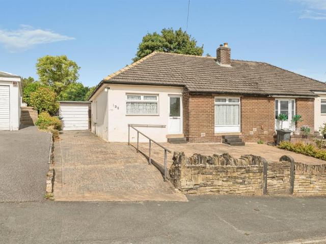 2 bedroom semi detached bungalow for sale