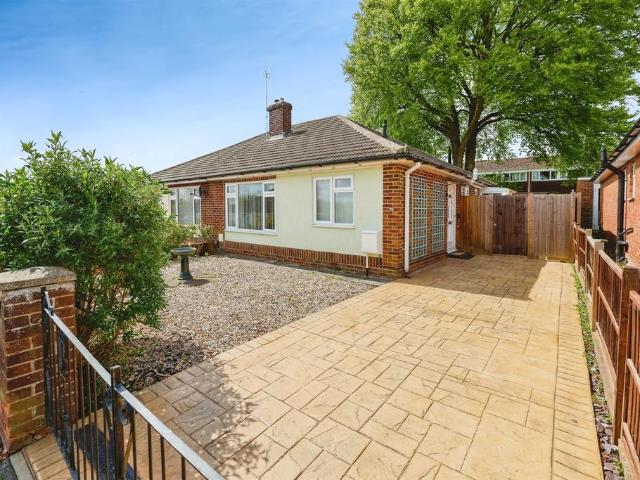 2 bedroom semi detached bungalow for sale