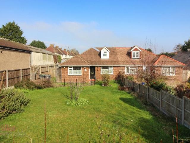 2 bedroom semi detached bungalow for sale