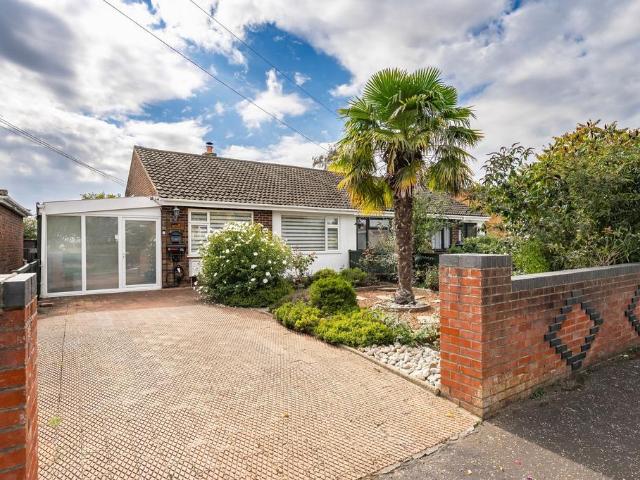 2 bedroom semi detached bungalow for sale