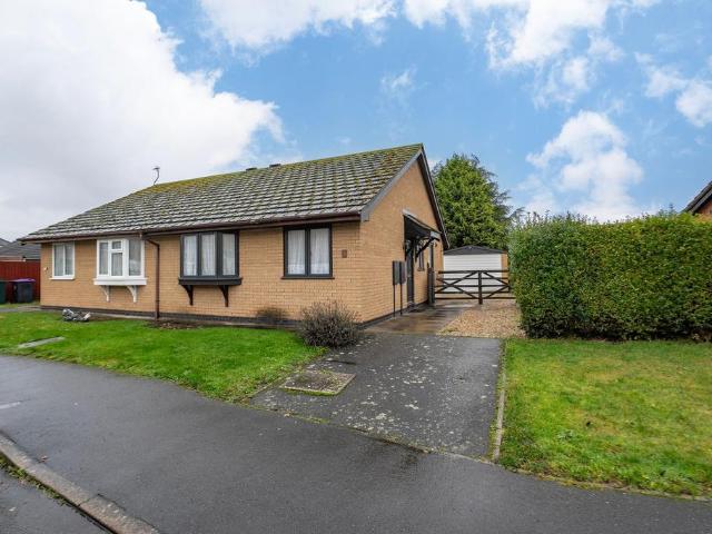 2 bedroom semi detached bungalow for sale