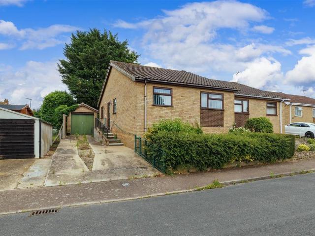 2 bedroom semi detached bungalow for sale
