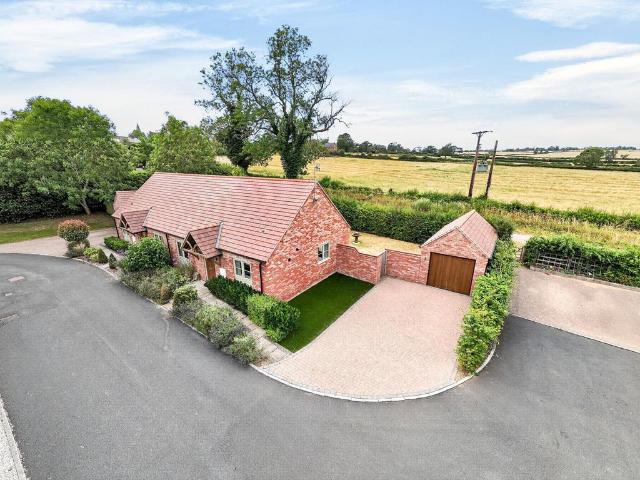 2 bedroom semi detached bungalow for sale