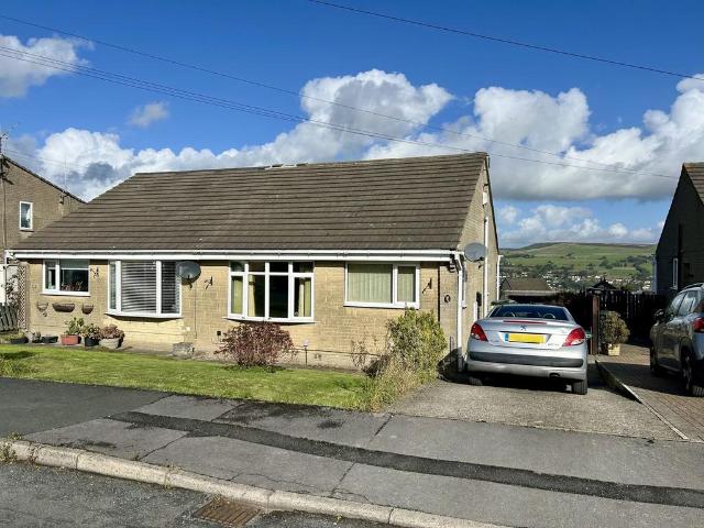 2 bedroom semi detached bungalow for sale