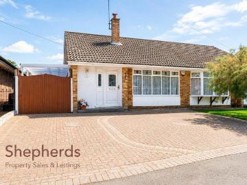 2 bedroom semi detached bungalow for sale