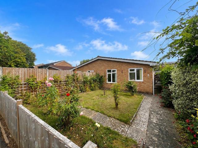 2 bedroom semi detached bungalow for sale