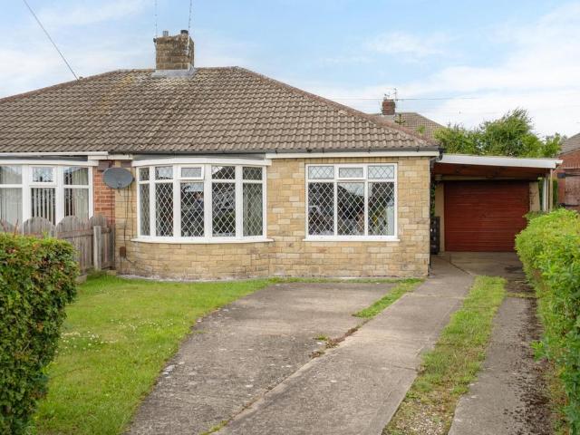 2 bedroom semi detached bungalow for sale