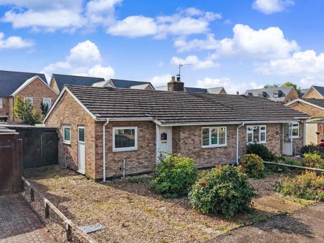 2 bedroom semi detached bungalow for sale