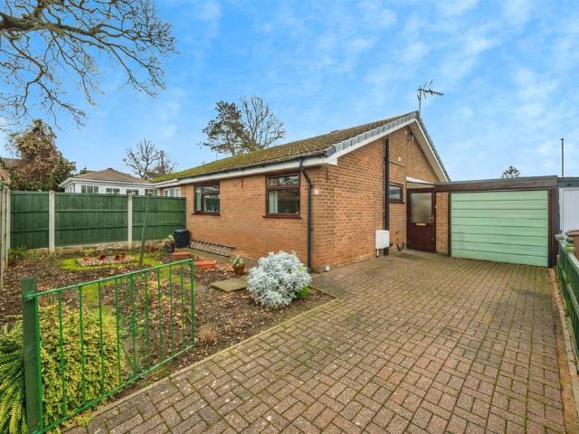 2 bedroom semi detached bungalow for sale