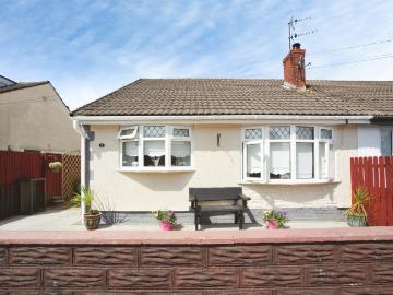 2 bedroom semi detached bungalow for sale