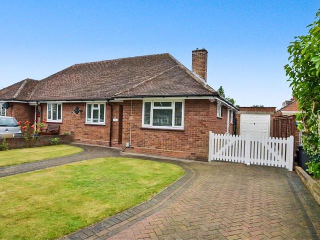 2 bedroom semi detached bungalow for sale