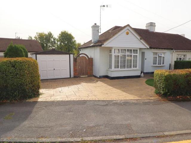2 bedroom semi detached bungalow for sale