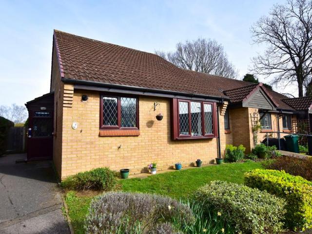 2 bedroom semi detached bungalow for sale