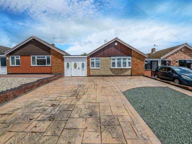 2 bedroom semi detached bungalow for sale