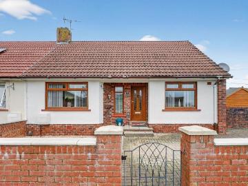 2 bedroom semi detached bungalow for sale