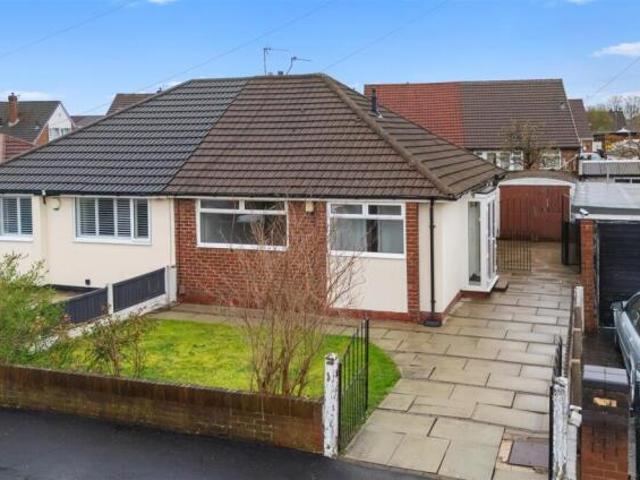 2 bedroom semi detached bungalow for sale in Beech Avenue, Melling, Liverpool, L31