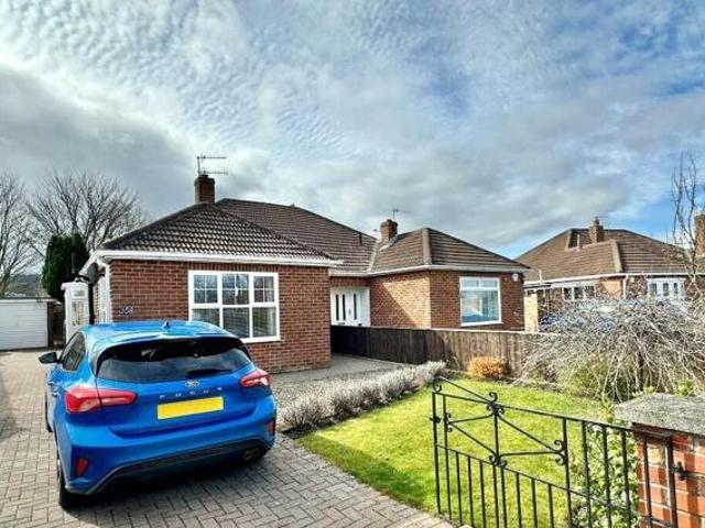 2 Bedroom Semi detached Bungalow For Sale In Guisborough, North Yorkshire