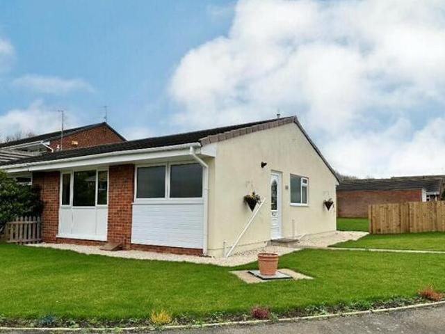 2 Bedroom Semi detached Bungalow For Sale In Guisborough, North Yorkshire