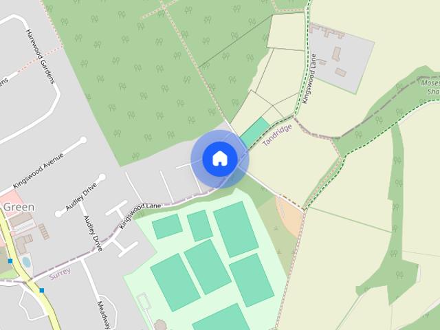 2 bedroom Semi Detached Bungalow in Warlingham