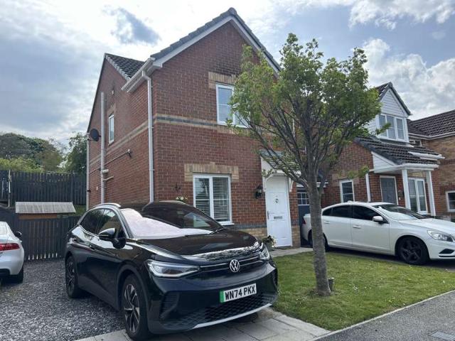 2 Bedroom Semi Detached House