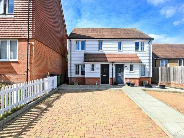 2 Bedroom Semi Detached House