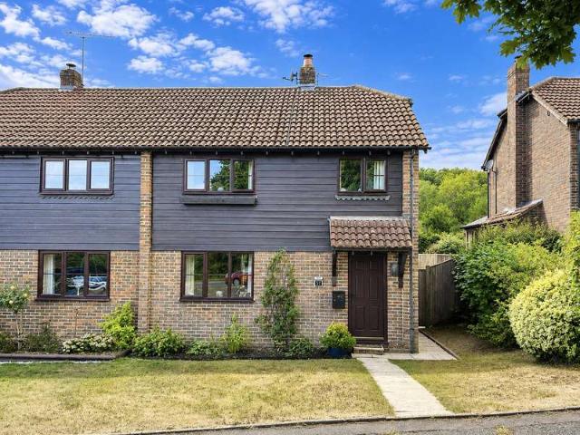 2 Bedroom Semi Detached House