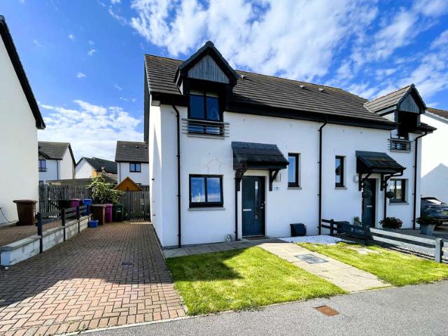 2 Bedroom Semi Detached House