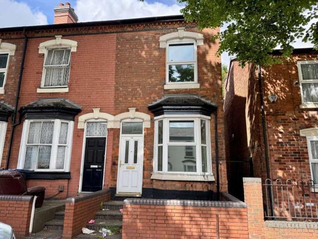 2 Bedroom Semi Detached House