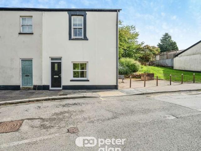 2 Bedroom Semi Detached House
