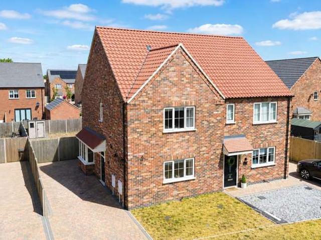 2 Bedroom Semi Detached House