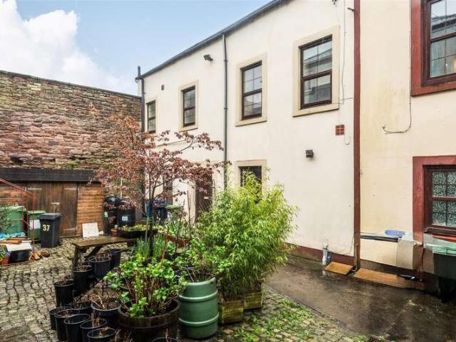2 Bedroom Semi Detached House