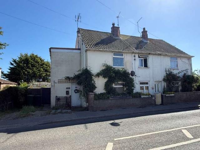 2 Bedroom Semi Detached House