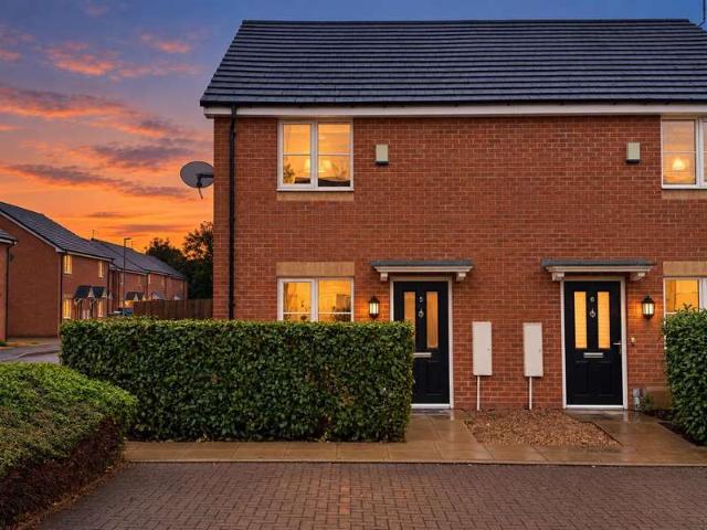 2 Bedroom Semi Detached House