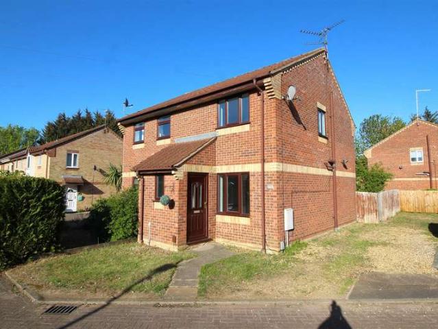 2 Bedroom Semi Detached House