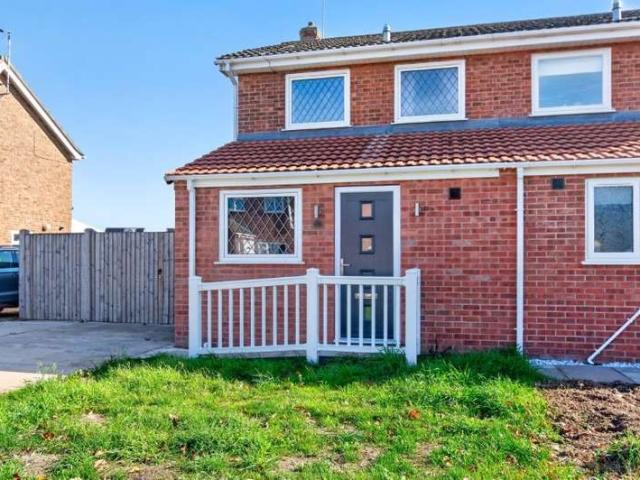 2 Bedroom Semi Detached House