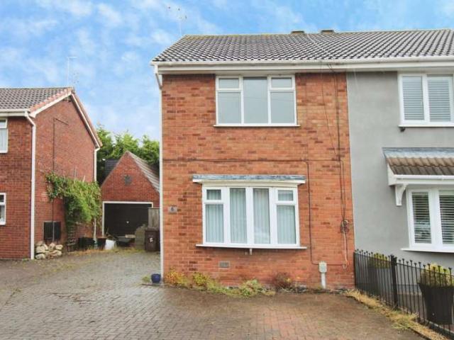 2 Bedroom Semi Detached House