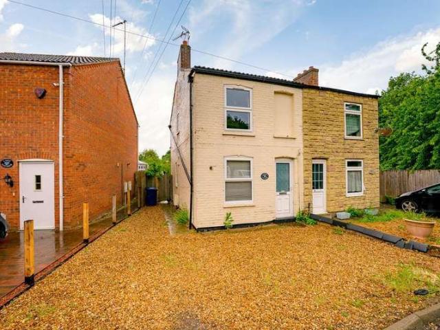 2 Bedroom Semi Detached House