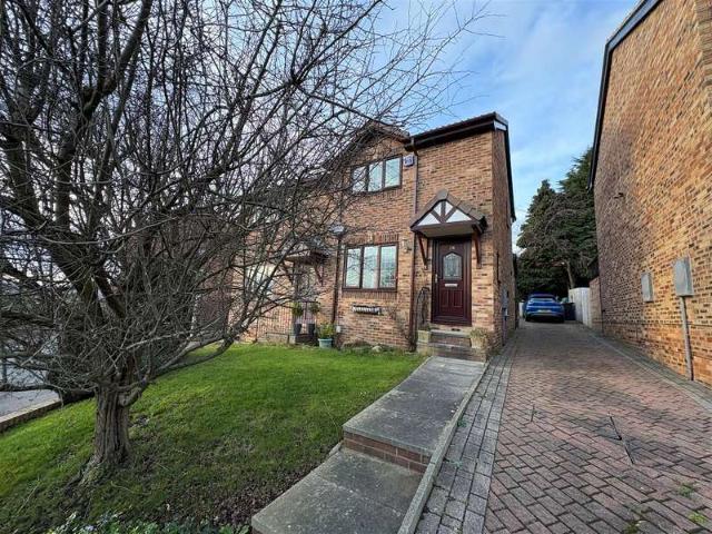 2 Bedroom Semi Detached House
