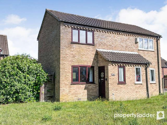 2 Bedroom Semi Detached House