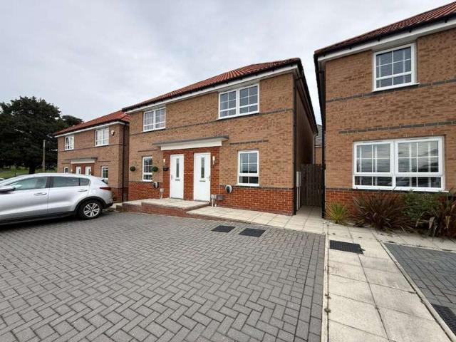 2 Bedroom Semi Detached House