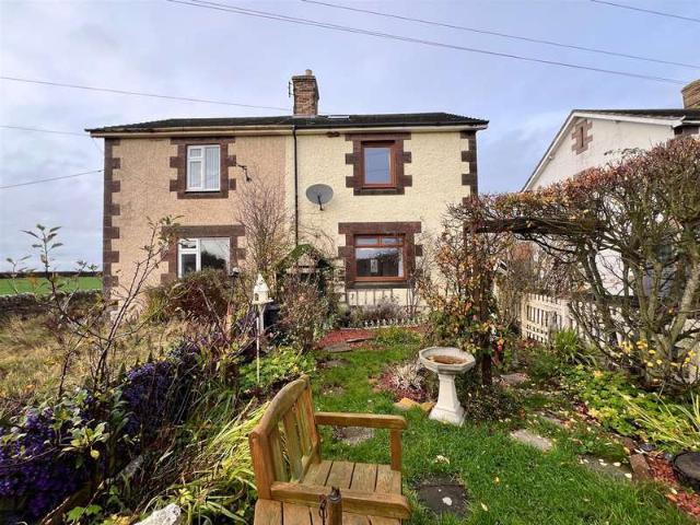 2 Bedroom Semi Detached House