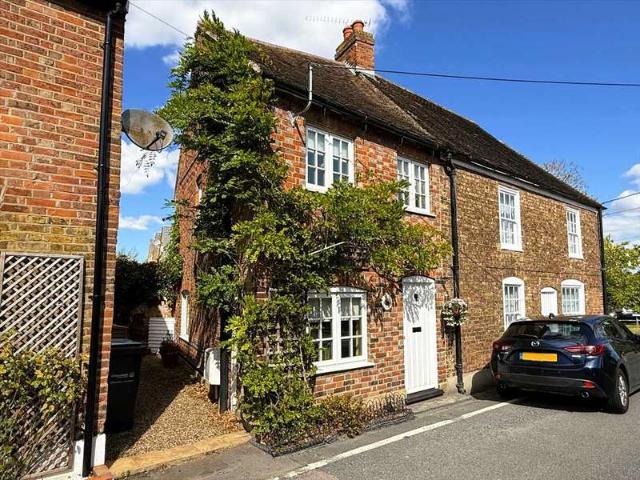 2 Bedroom Semi Detached House